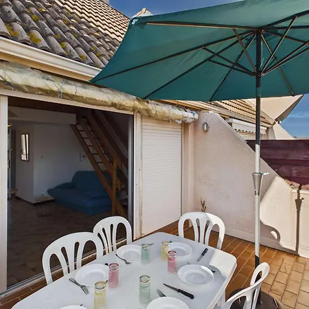 2 Pieces En Duplex, Proche Plage, Parking Prive - Fr-1-326-861 Apartmán