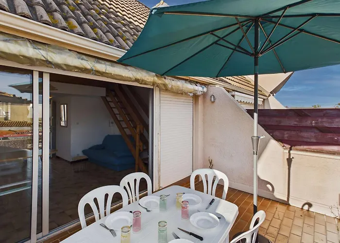 2 Pieces En Duplex, Proche Plage, Parking Prive - Fr-1-326-861 Apartmán