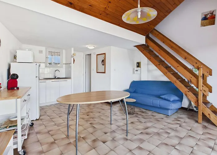 2 Pieces En Duplex, Proche Plage, Parking Prive - Fr-1-326-861 Apartmán